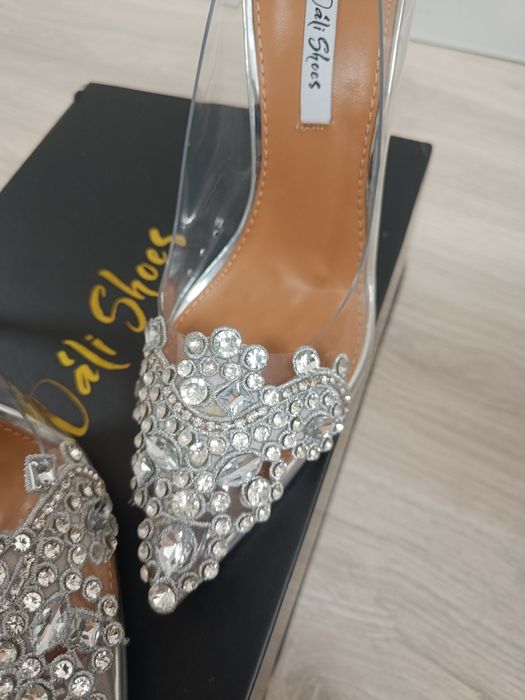 Туфли свадебные 35 р