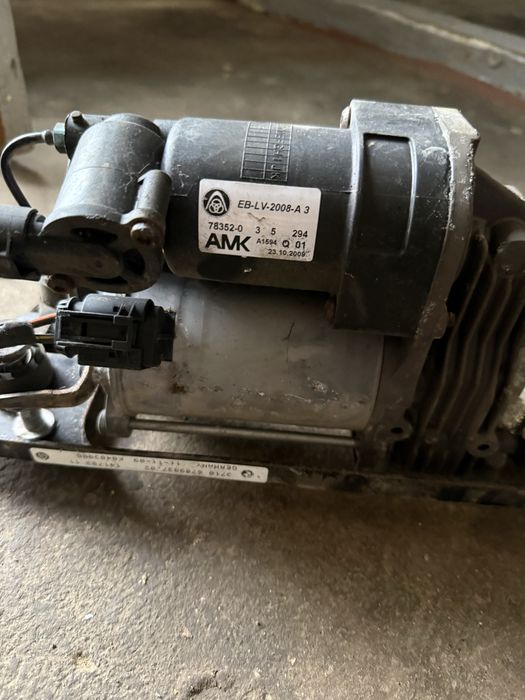 Compresor perne , perna stanga dreapta Bmw E 61 facelift