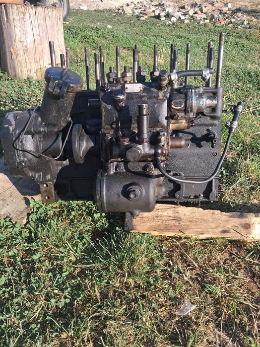 Vind un bloc motor 30012