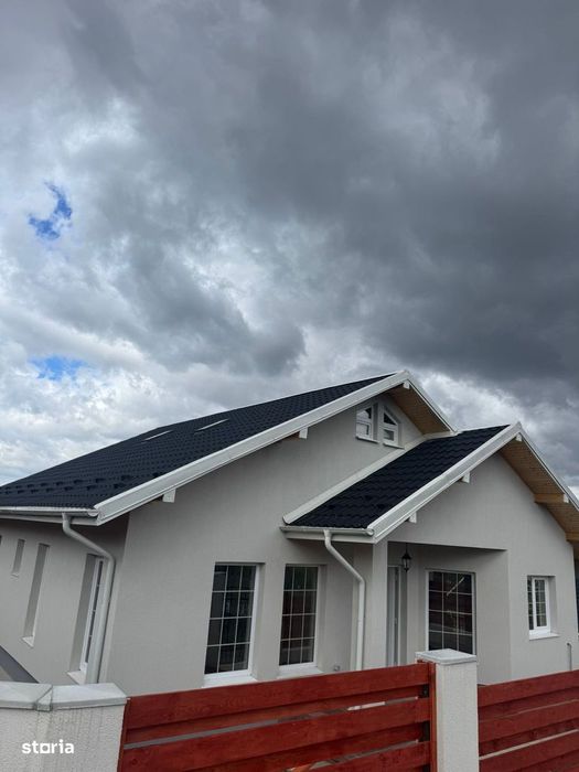 Casă 4 camere Valea Adancă!!