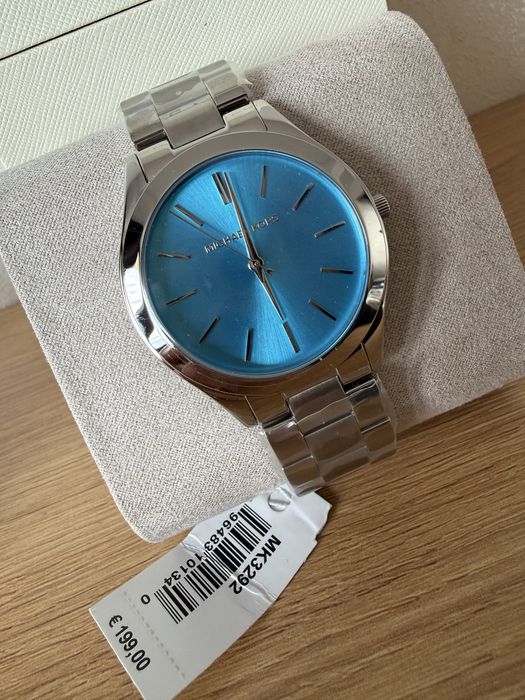 Нов часовник Michael Kors