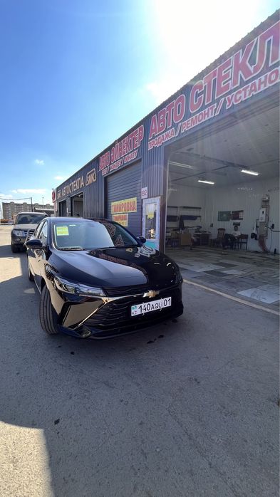 Дефлекторы 15000. Тонировка 10000.