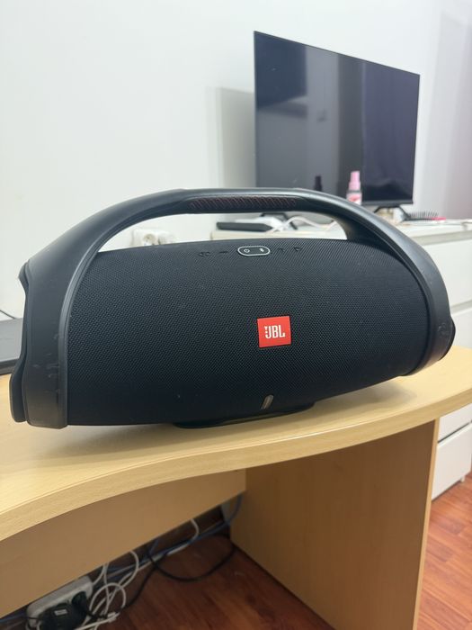 Колонка JBL Boombox 2