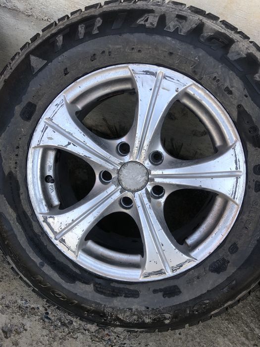 диска на 15/6.5j на хонде стоял