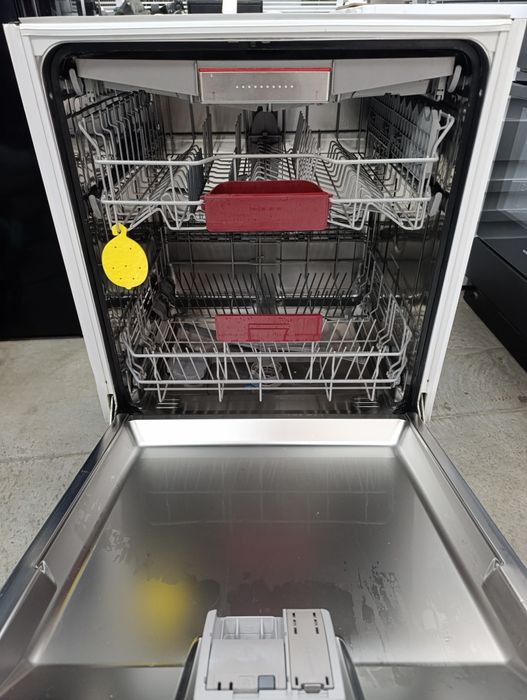 Съдомиялна машина NEFF  60см внос