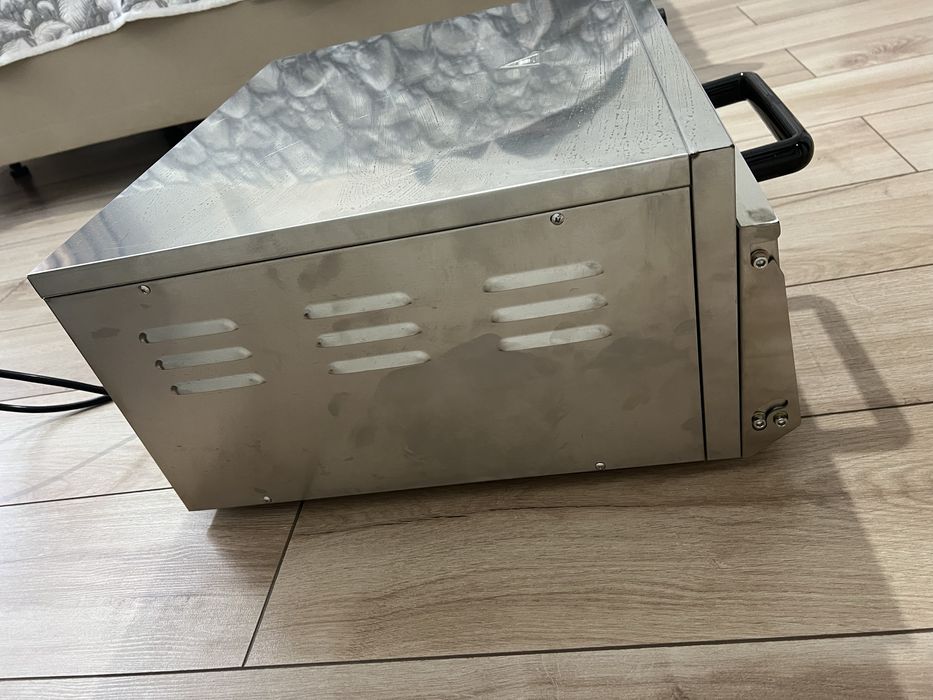 Печь для пиццы и для выпечки