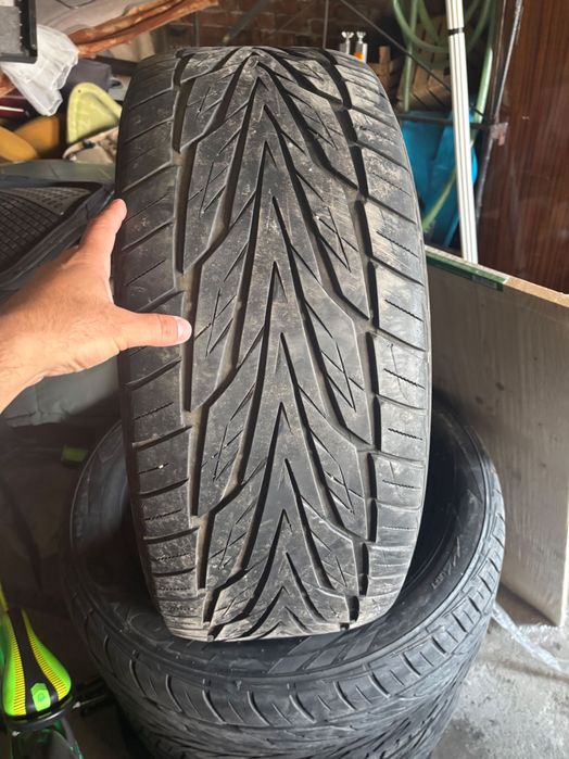 Продавам гуми от GLS 275/50/20
