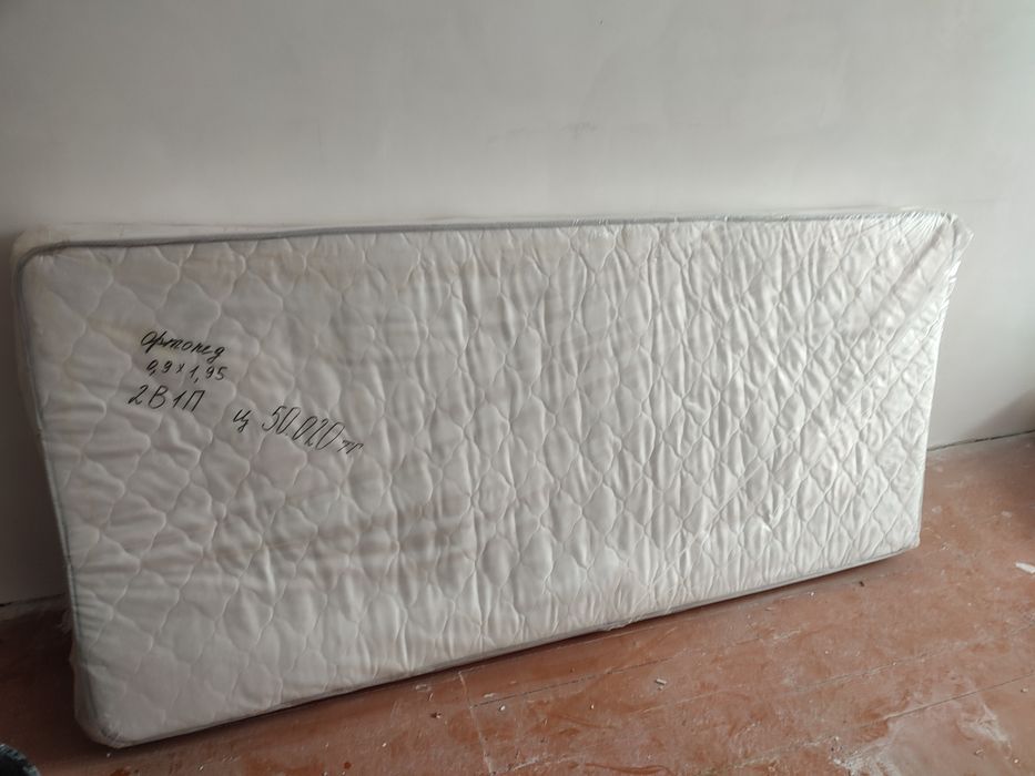 Продам матрас 90*195