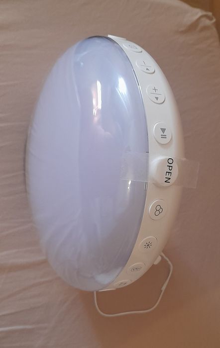 3 в 1 . Нощна лампа -Часовник с аларма радио Bluetooth