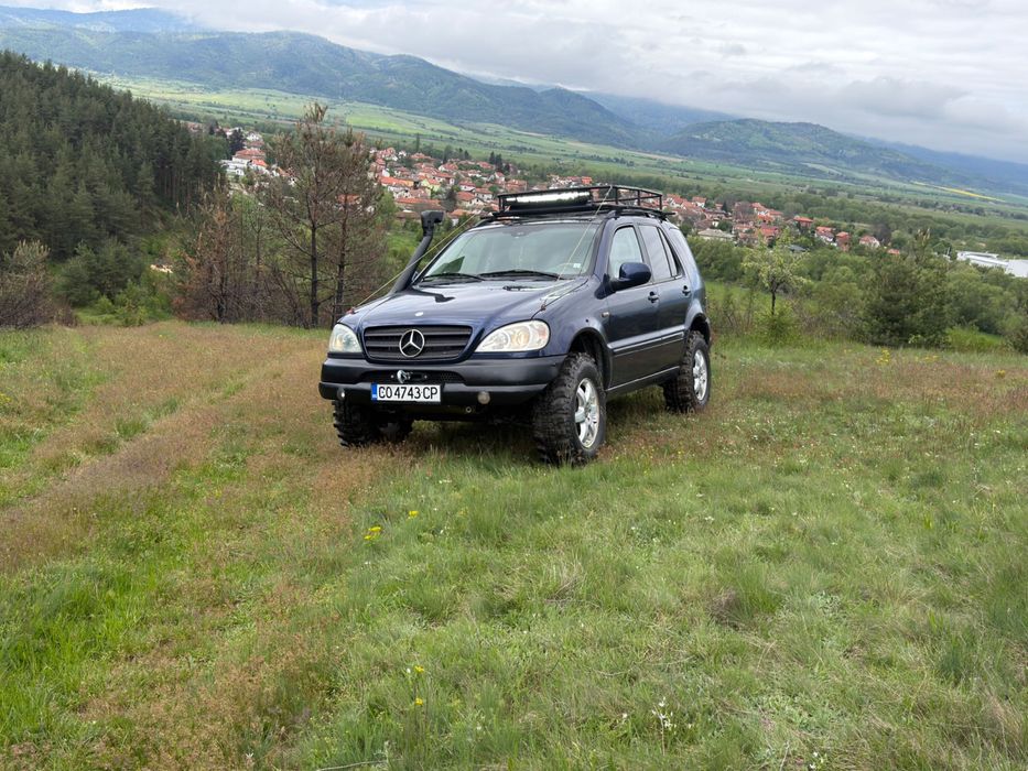 Mercedes Ml 320 Of road