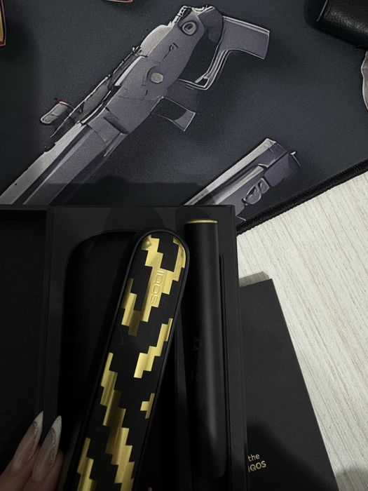 iqos iluma i X seletti