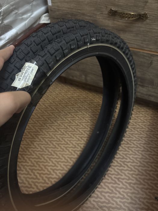 Шина на велик размер 16~ Отличная новая не пользовались