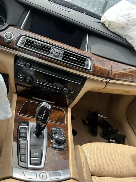 bmw 740xd lci piese din dezmembrari
