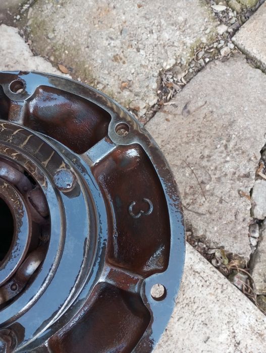 Trompă și arcuri remorca