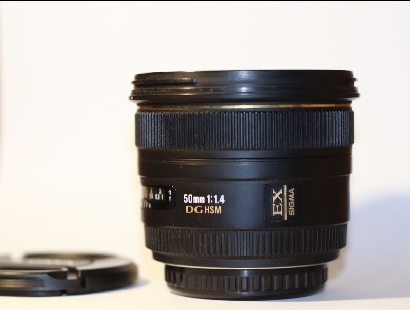 Obiectiv Sigma 50mm f/1.4 DG HSM montura EF