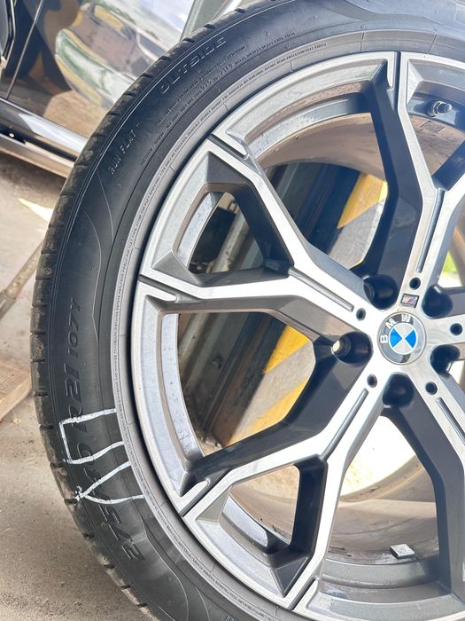 Диски с резиной Pirelli 275/40 R21