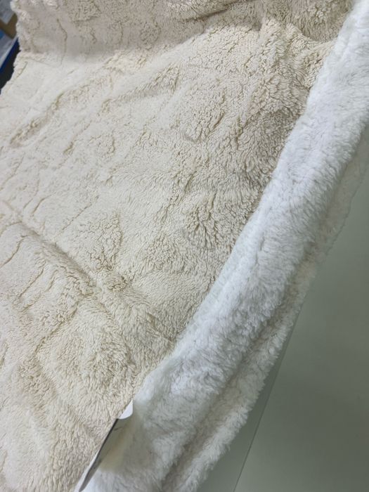 Продам плед новый