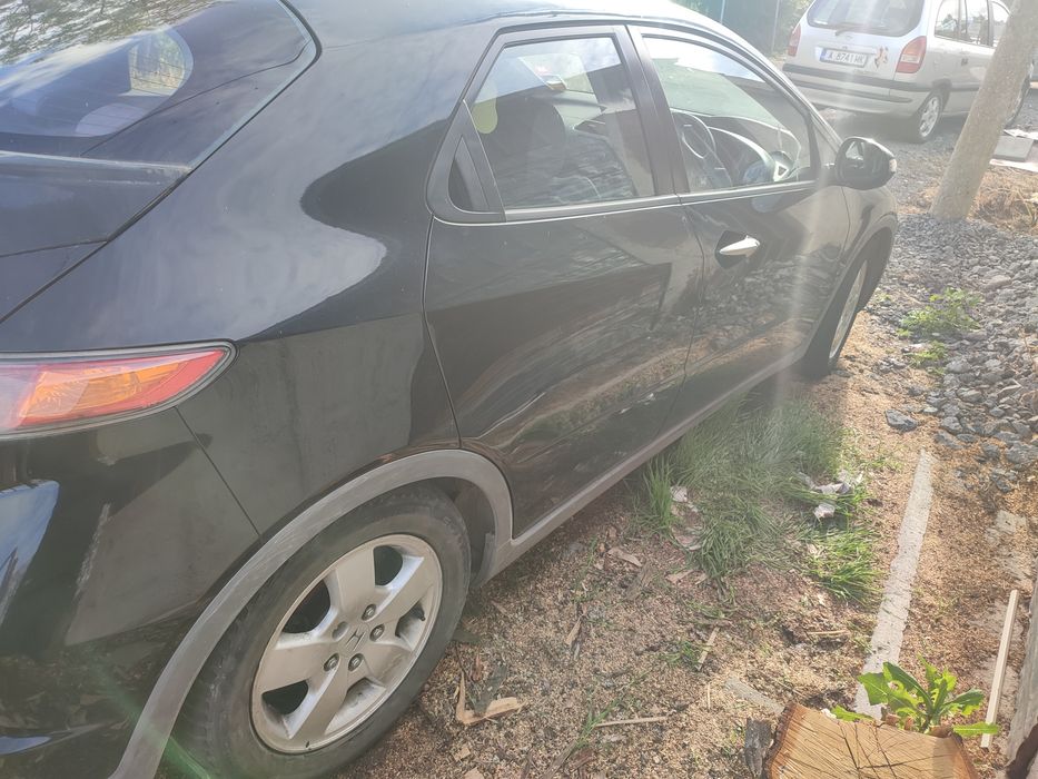 Хонда Сивик 8 2.2 cdti