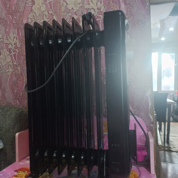 Масляный обогреватель Midea