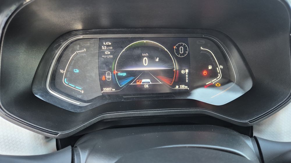 Renault Clio V   Hybrid  2022  37.480 km