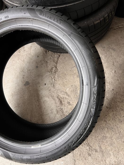 2 anvelope vara 245/40/18 , Pirelli , RunFlat , DOT 2021