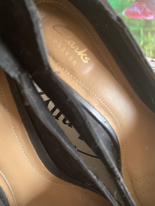 Pantofi clarks 39 negri piele natirala intoarsa
