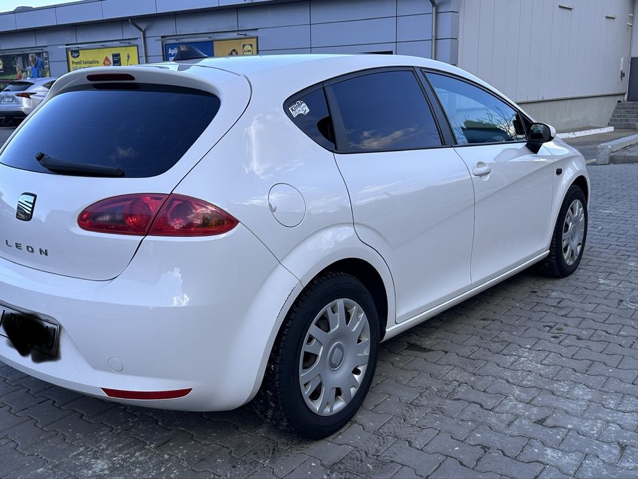 SEAT Leon 2009 — imagine 2