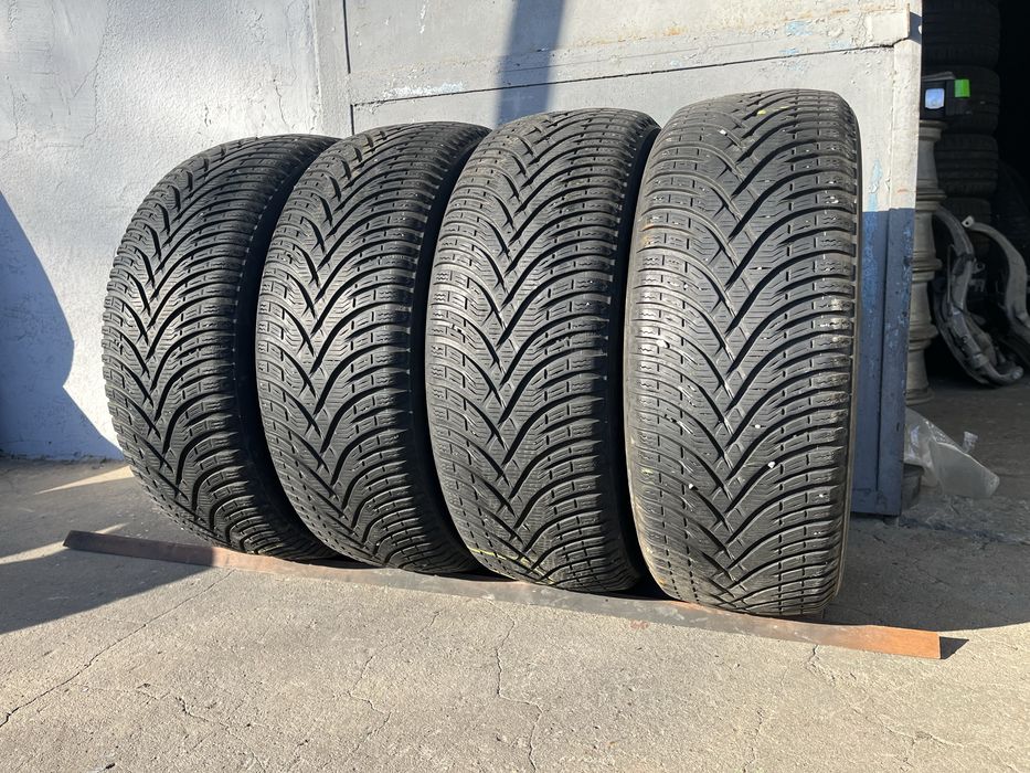 4 бр. зимни гуми 205/55/16 BF Goodrich DOT 3019 6 mm