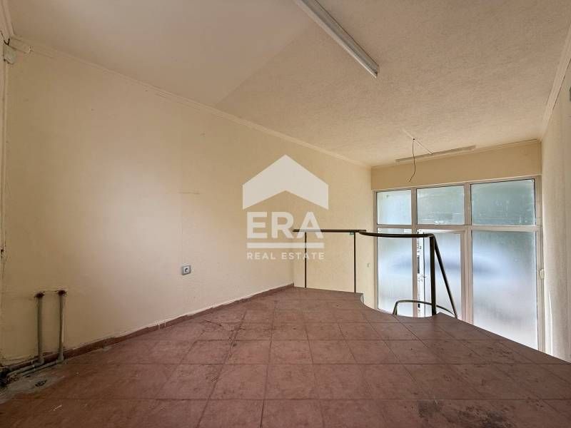 Дава се под наем Магазин в София, Лозенец - 35 кв.м за 348.84 € - Снимка #5