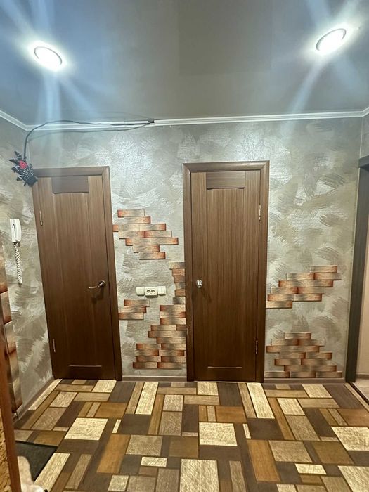 Продам квартиру центр!!