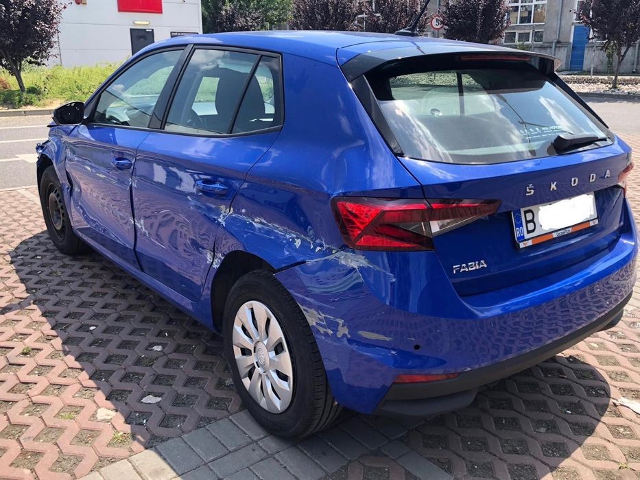 Skoda Fabia 2023 Avariat Automat DSG 7 viteze 110 CP