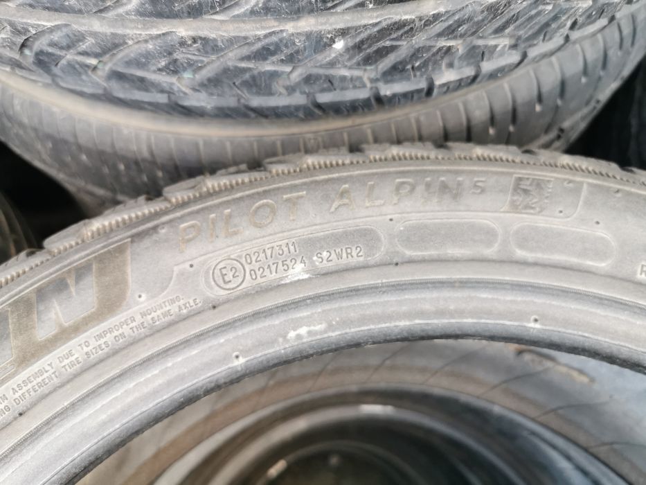 235 45 18 michelin 4бр