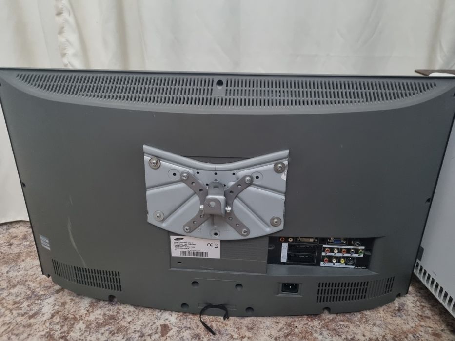 Телевизор Самсунг