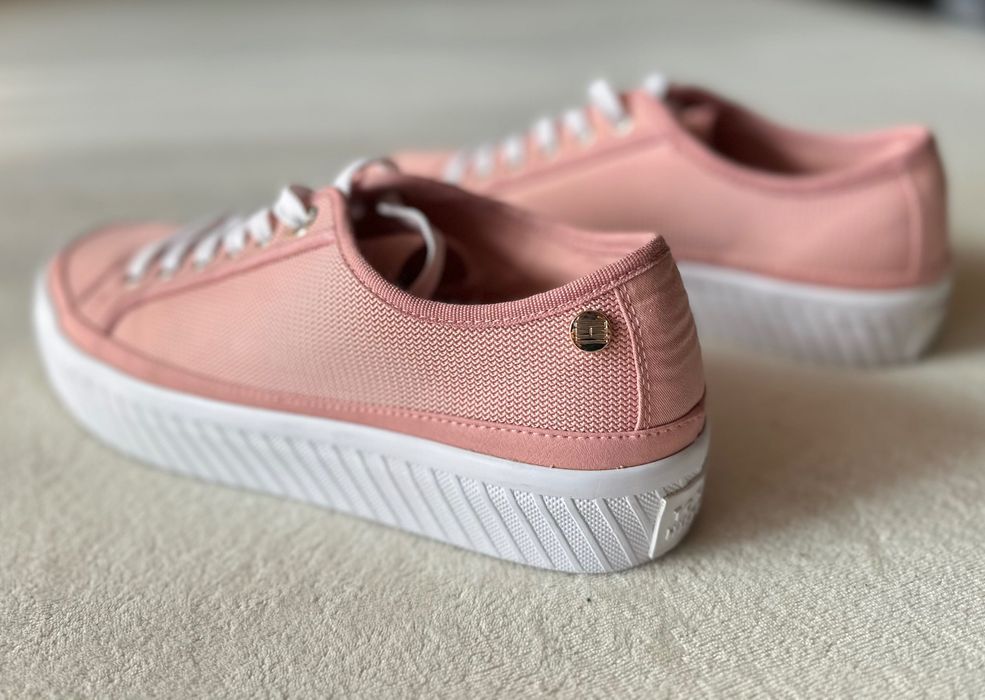 Сникърси Tommy Hilfiger