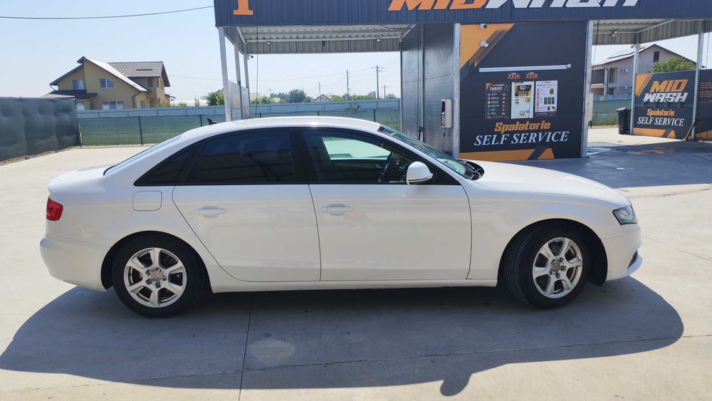 AUDI A4 2008 — imagine 2