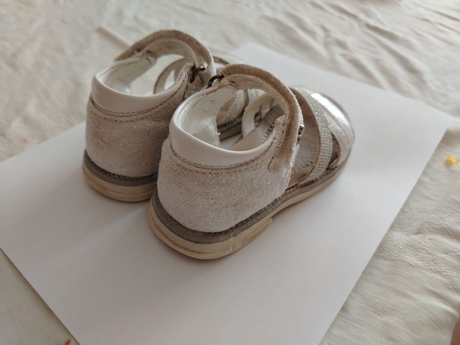 Детски сандали момиче