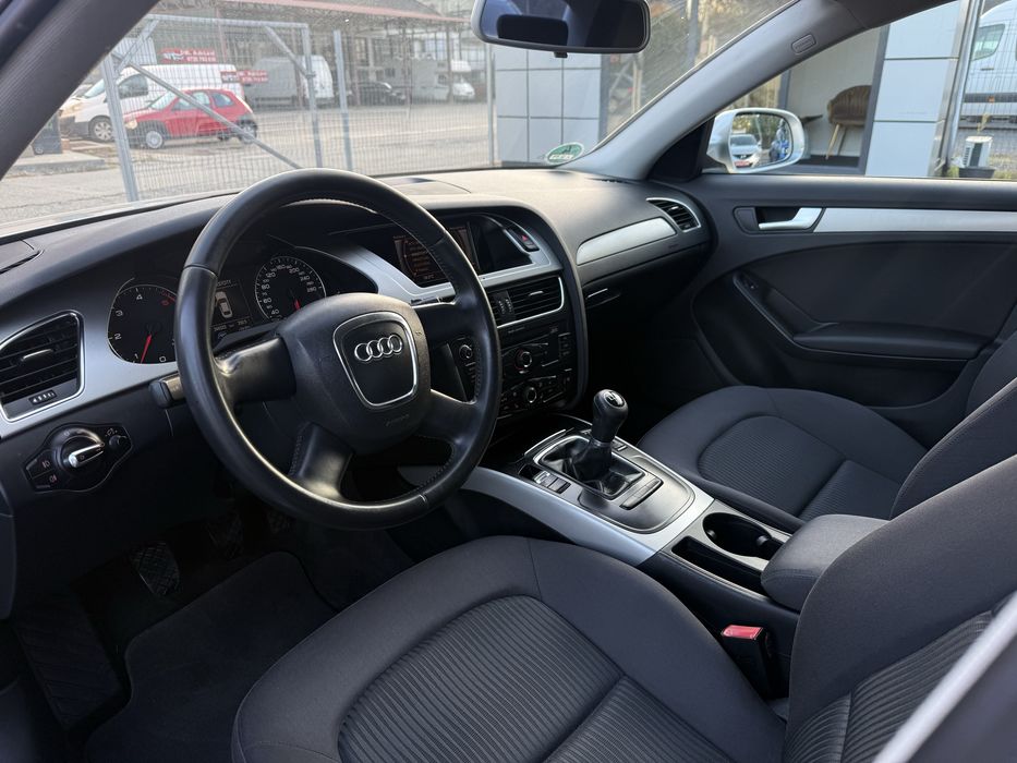 AUDI A4 2011 — imagine 5