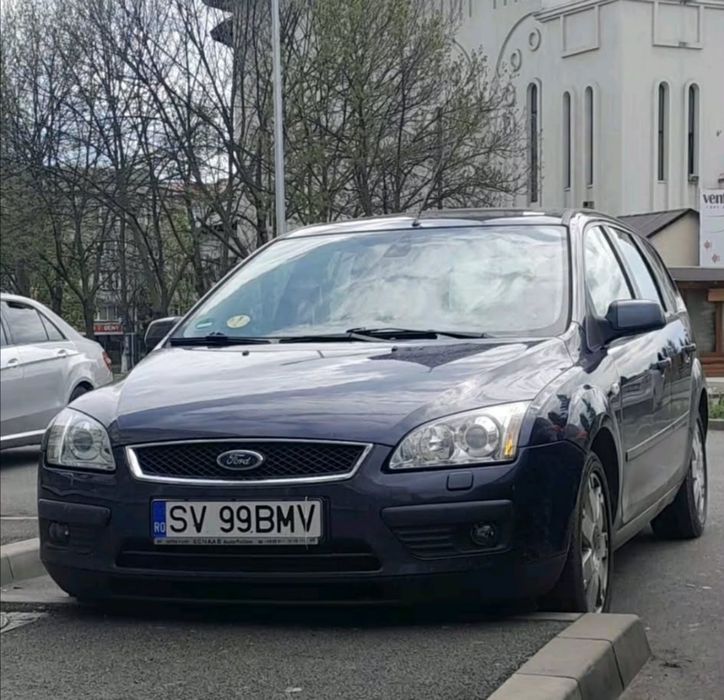 Vând Ford focus 2