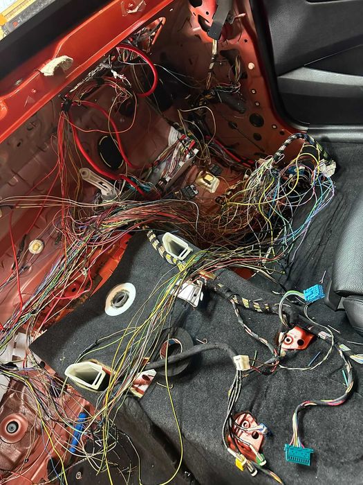 Mecanic auto la domiciliu sau atelier/diagnoza, distributii, electrica