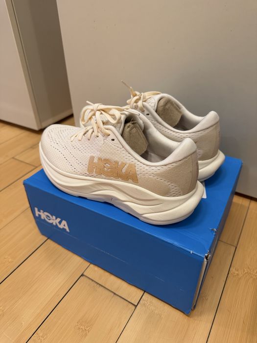 Нови дамски маратонки Hoka