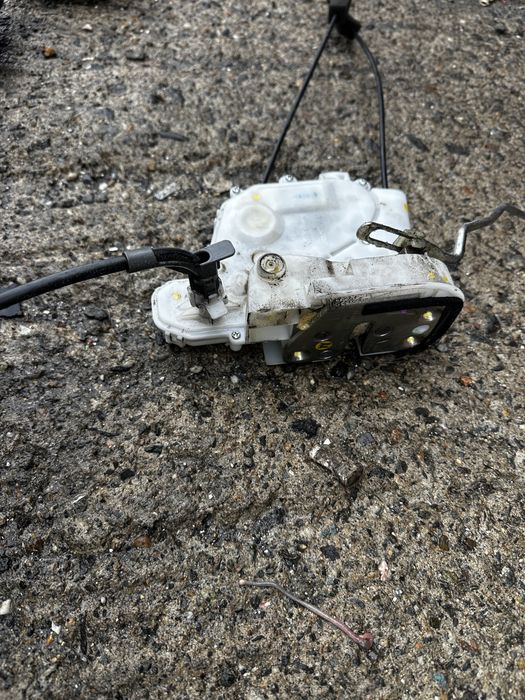 Предна лява брава за Honda Jazz 2008г-2015г