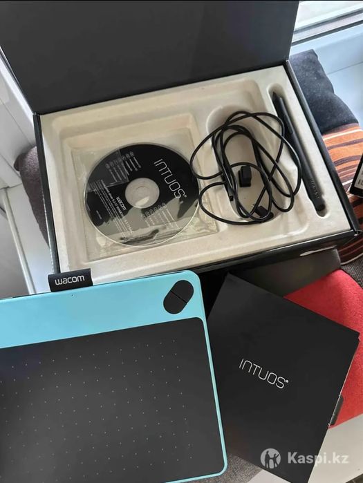 Графический планшет Wacom Intuos Draw