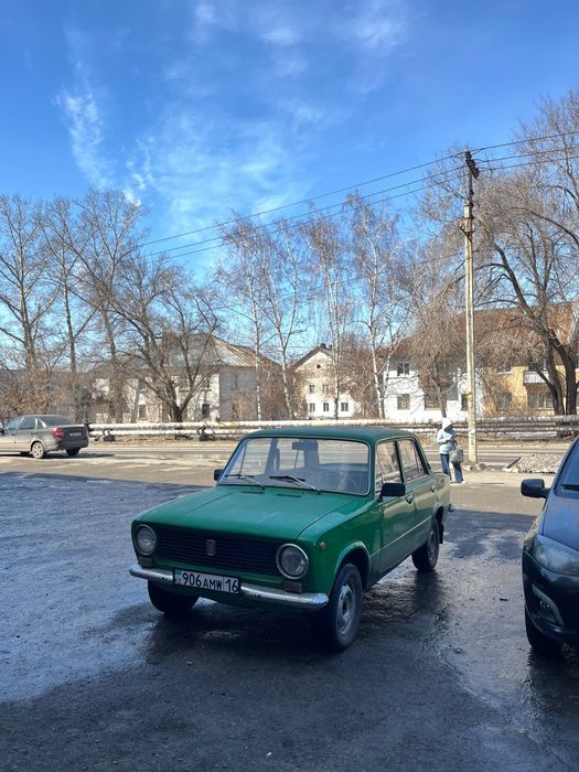 Продам ваз 21011