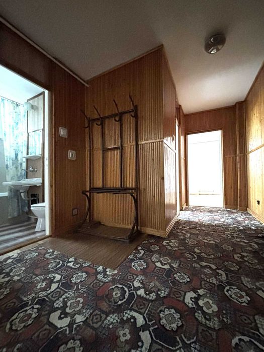 Apartament Centru - etaj intermediar