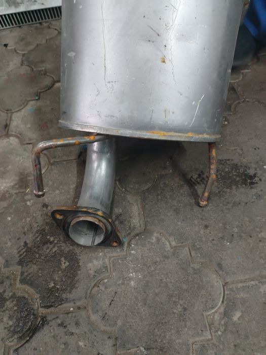 Продам глушитель на прадо 150