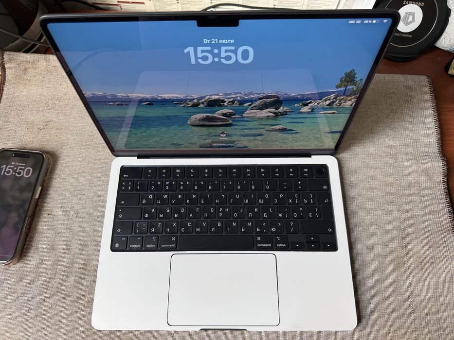Macbook Air 13 m2 8/256