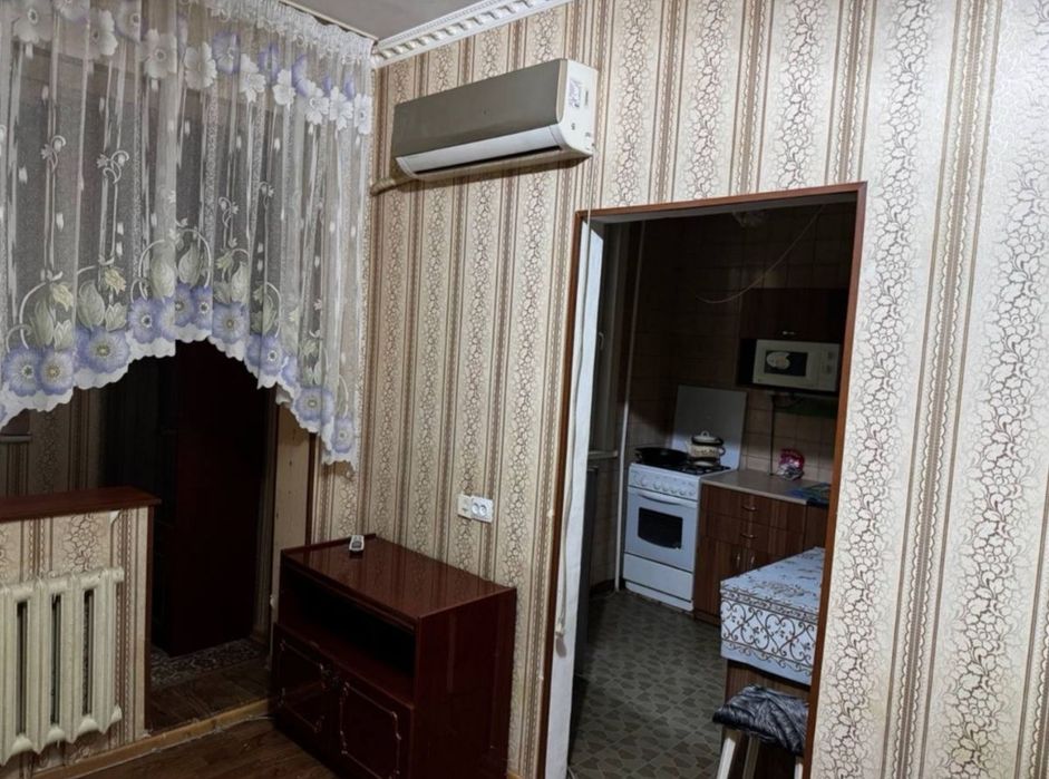 1-Комн. 1-Этаж. Продажа. Уй-Жой. Феруза. Панельный.