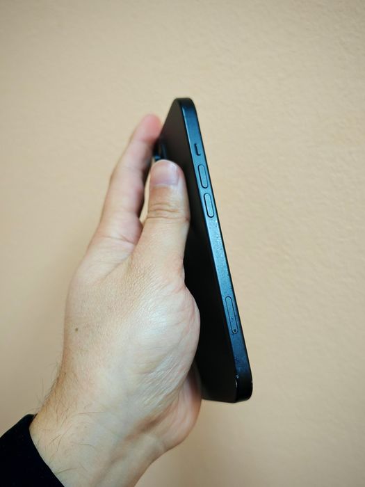 iPhone 15 128GB Black / Бартер