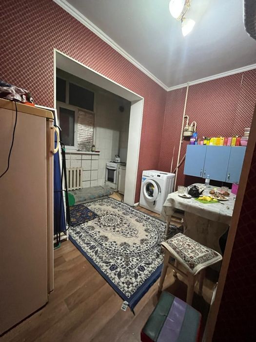 Продам 1а ком 21 микрорайон