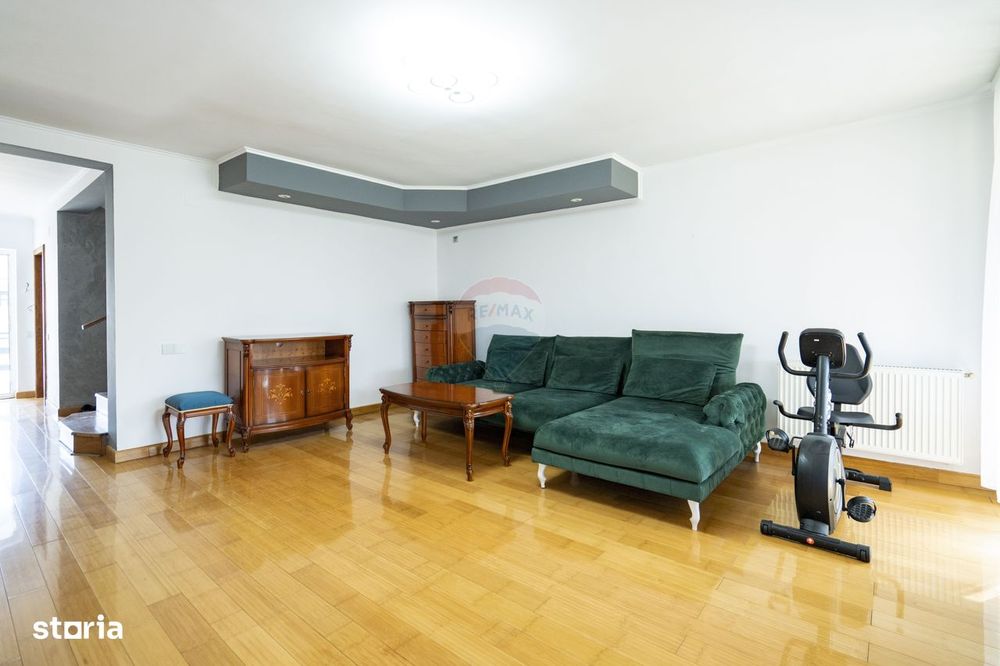 De vânzare casă cu 6 camere in Santandrei